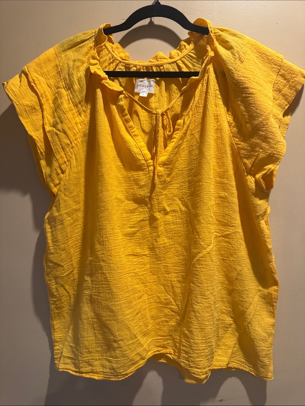 Honorin Ruffle-Tie Short Sleeve Blouse in Yellow